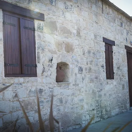 Kaizer Agrotourism Landhaus *